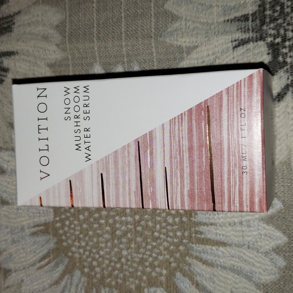 Volition Snow Mushroom Water Serum - Picture 1 of 9